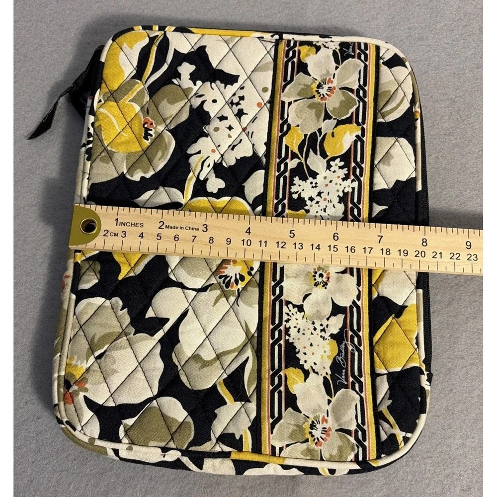 Vera Bradley DOGWOOD Padded Tablet iPad E-Reader  Cover Case 10